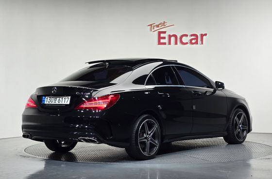 Mercedes-Benz CLA-Class CLA220 AMG Line — пробег 107 048 км — фото 2 из 5