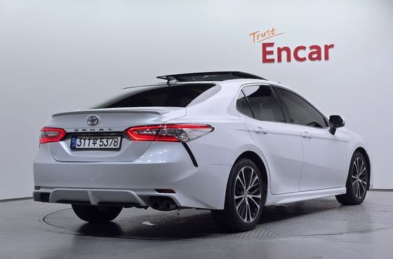 Toyota Camry 2.5 Sport Edition(Nono Tone) — пробег 81 775 км — фото 2 из 5