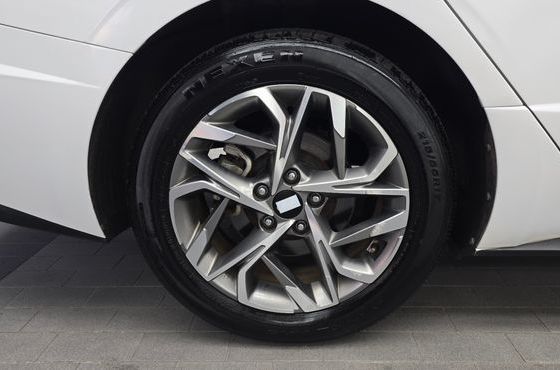 Hyundai Sonata 2.0 Premium — пробег 139 045 км — фото 5 из 5