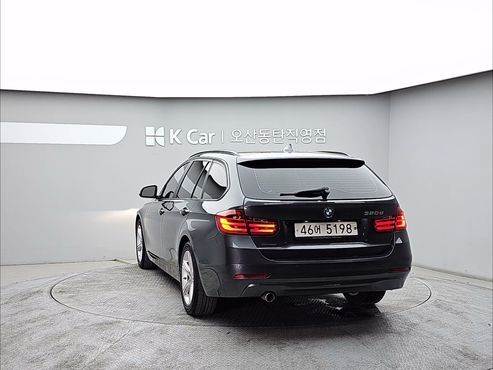 BMW 3-Series 320d Touring — пробег 91 733 км — фото 2 из 5