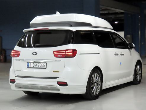 Kia Carnival 7-Seater Hi-Limousine President — пробег 77 565 км — фото 5 из 5