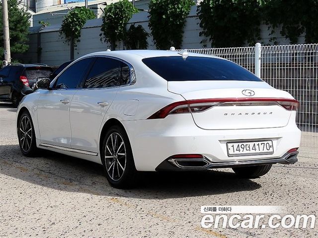 Hyundai Grandeur 2.5 Premium — пробег 120 424 км — фото 3 из 5