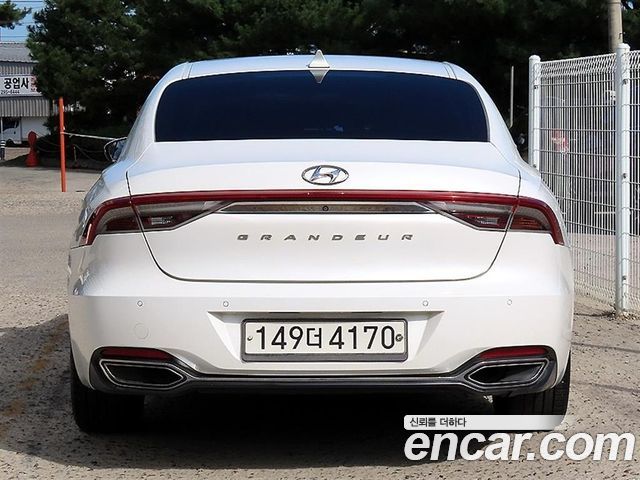 Hyundai Grandeur 2.5 Premium — пробег 120 424 км — фото 4 из 5