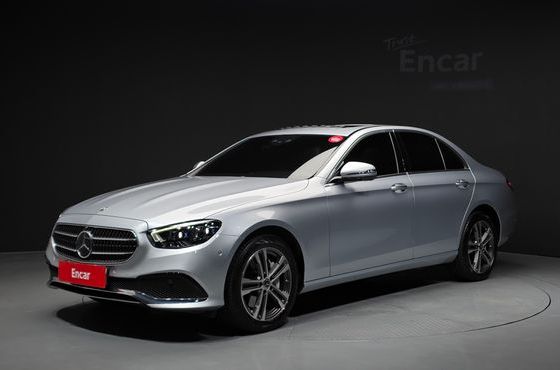 Mercedes-Benz E-Class E350 4MATIC Avantgarde — пробег 38 016 км — фото 1 из 5