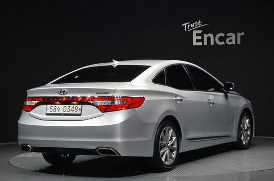 Hyundai Grandeur HG300 Exclusive Collection — пробег 111 203 км — фото 2 из 5