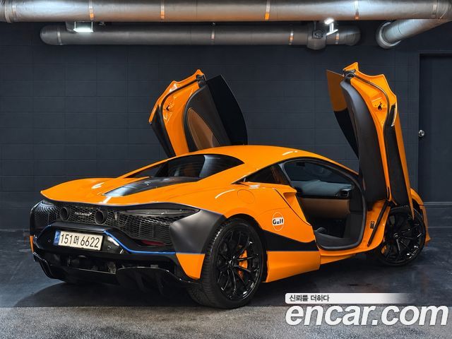 Mclaren Artura 3.0 Coupe — пробег 15 901 км — фото 2 из 5