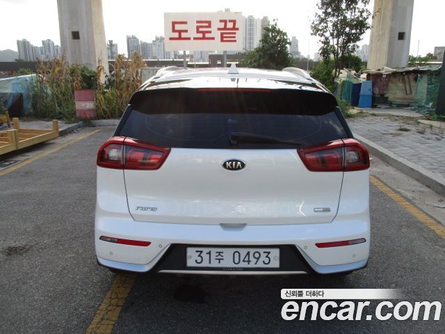 Kia Niro из Кореи Encar