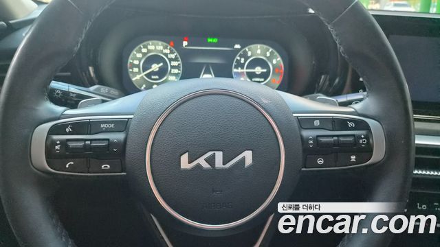 Kia K5 2.0 Signature — пробег 81 679 км — фото 4 из 5