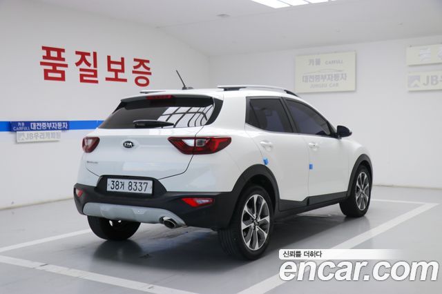 Kia Stonic Diesel 1.6 Prestige — пробег 91 445 км — фото 4 из 5