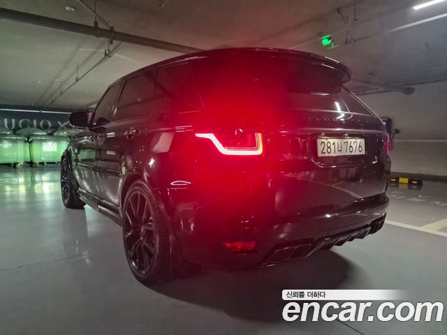 Land Rover Range Rover Sport 5.0 SVR — пробег 69 790 км — фото 2 из 5