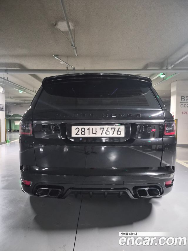 Land Rover Range Rover Sport 5.0 SVR — пробег 69 790 км — фото 4 из 5