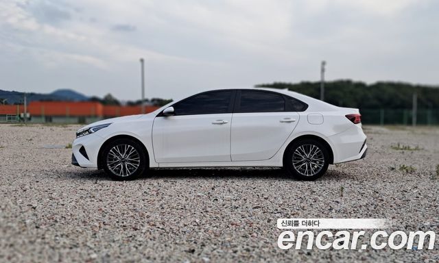 Kia K3 из Кореи Encar