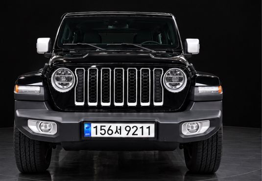 Jeep Wrangler 2.0 Overland Power Top 4Door 4xe — пробег 83 800 км — фото 1 из 5