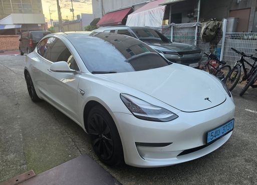 Tesla Model 3 Long Range AWD — пробег 139 999 км — фото 2 из 5