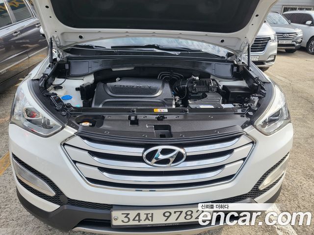Hyundai Santafe Diesel(e-VGT) 2.0 2WD Premium — пробег 182 857 км — фото 3 из 5