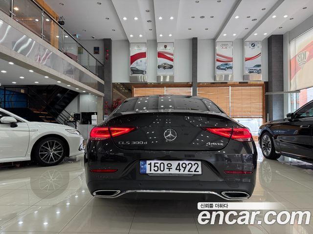 Mercedes-Benz CLS-Class CLS300d 4MATIC — пробег 78 360 км — фото 4 из 5