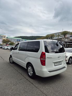 Hyundai Starex Van 5-Seater Smart — пробег 45 653 км — фото 3 из 5