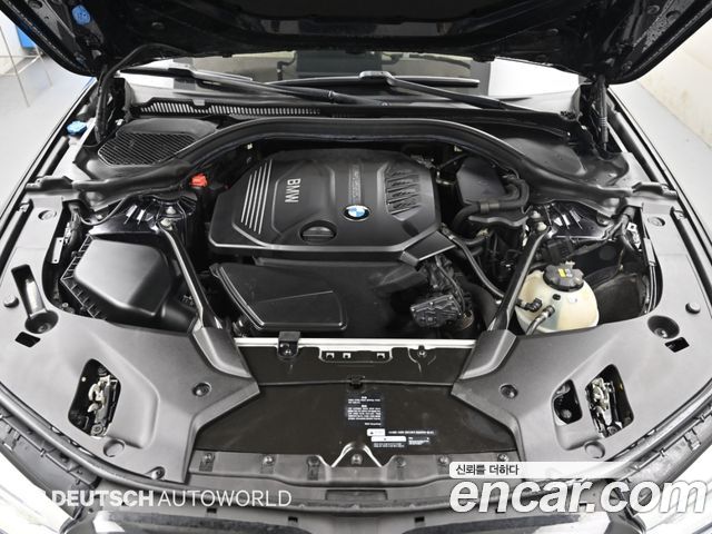 BMW 5-Series 520d xDrive M Sport Package Plus — пробег 152 124 км — фото 5 из 5