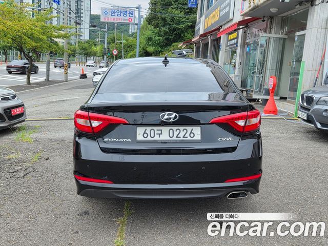 Hyundai Sonata 2.0 Care+ — пробег 170 449 км — фото 5 из 5