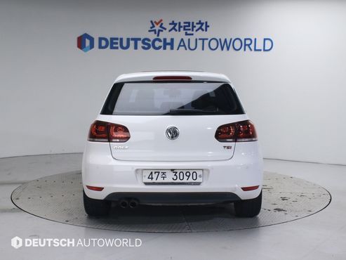 Volkswagen Golf 1.4 TSI — пробег 102 947 км — фото 4 из 5