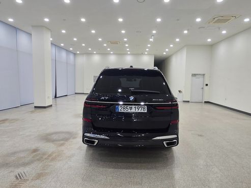 BMW X7 xDrive 40i M Sport 6STR — пробег 8 503 км — фото 4 из 5