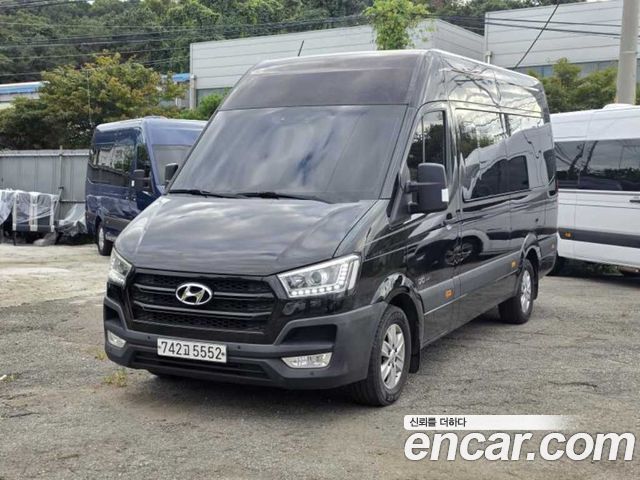 Hyundai Solati 15-seater Luxury — пробег 330 254 км — фото 1 из 5