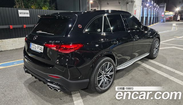Mercedes-Benz GLC-Class AMG GLC43 4MATIC — пробег 30 000 км — фото 2 из 5