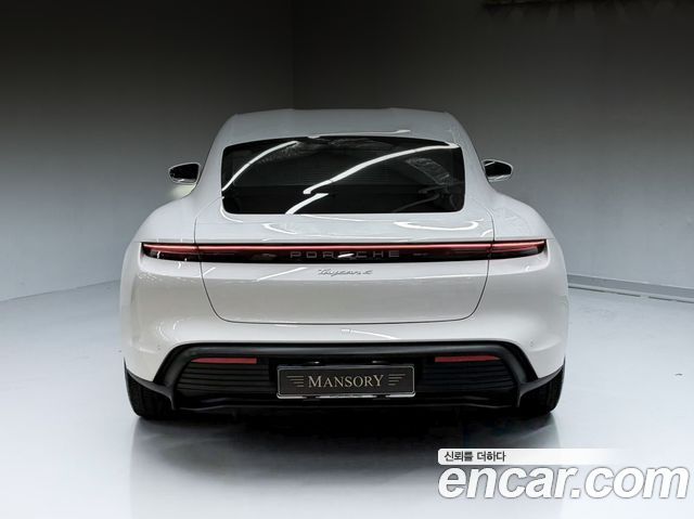 Porsche Taycan из Кореи Encar