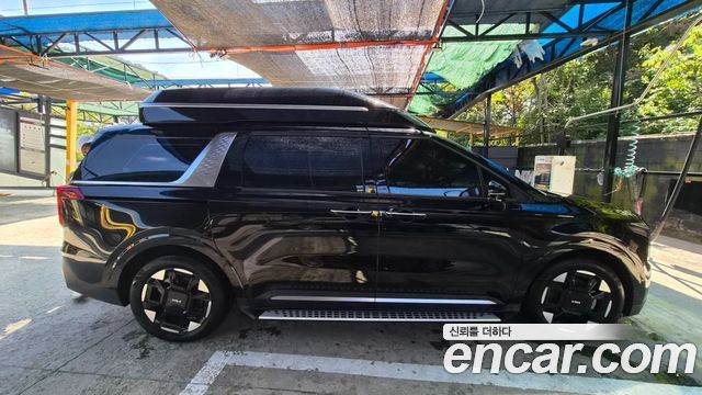 Kia Carnival HEV 7seater Signature — пробег 33 000 км — фото 3 из 5