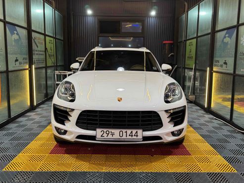 Porsche Macan 3.0 S Diesel 95B — пробег 182 000 км — фото 1 из 5