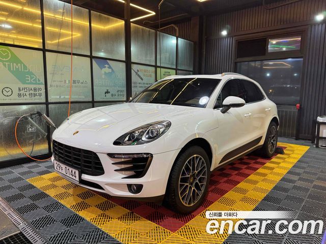 Porsche Macan 3.0 S Diesel 95B — пробег 182 000 км — фото 3 из 5