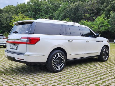 Lincoln Navigator 3.5L Black Label — пробег 83 156 км — фото 5 из 5
