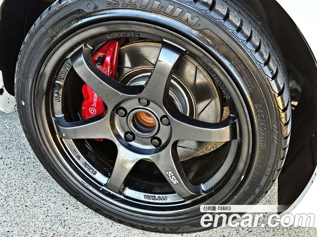 Hyundai Genesis из Кореи Encar