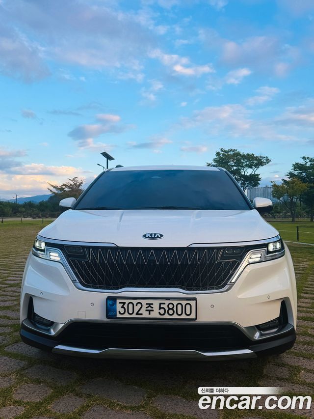 Kia Carnival из Кореи Encar