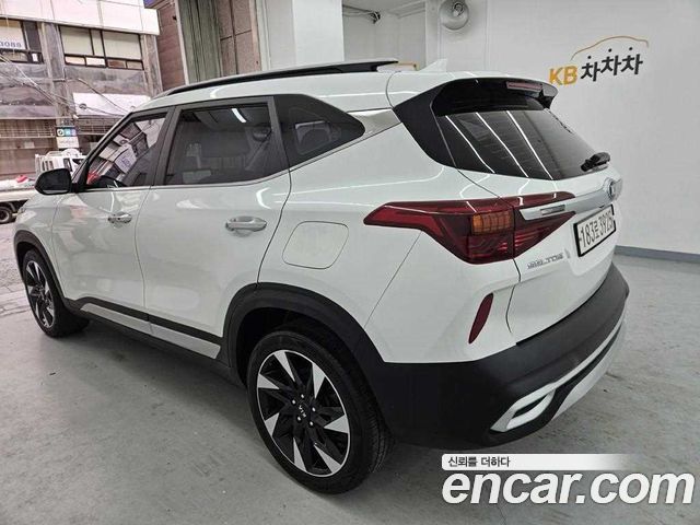 Kia Seltos из Кореи Encar