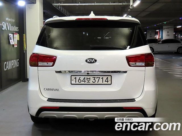 Kia Carnival из Кореи Encar