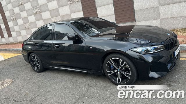 BMW 3-Series 320i M Sport — пробег 35 925 км — фото 3 из 5