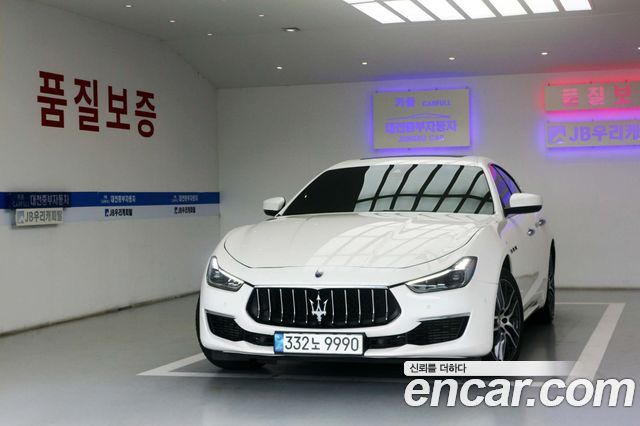 Maserati Ghibli 3.0 GranLusso 3rd — пробег 51 000 км — фото 1 из 5