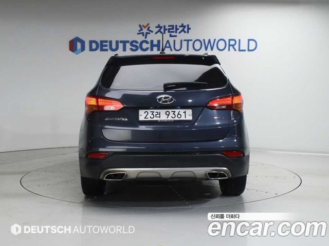 Hyundai Santafe Diesel(e-VGT) 2.0 2WD Exclusive — пробег 182 588 км — фото 4 из 5
