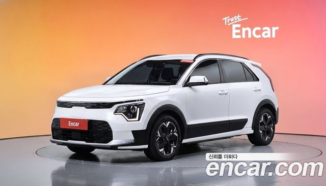 Kia Niro Air — пробег 190 006 км — фото 1 из 5