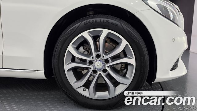 Mercedes-Benz C-Class из Кореи Encar