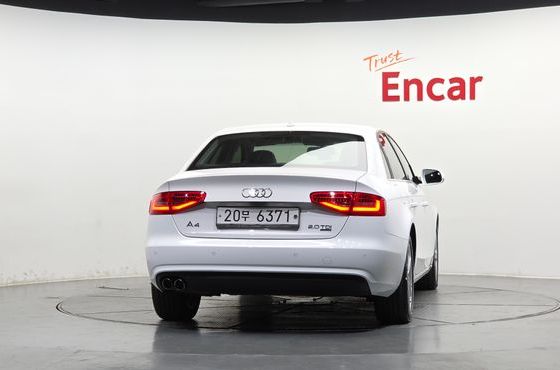Audi A4 2.0 TDI Quattro B8 — пробег 78 617 км — фото 4 из 5