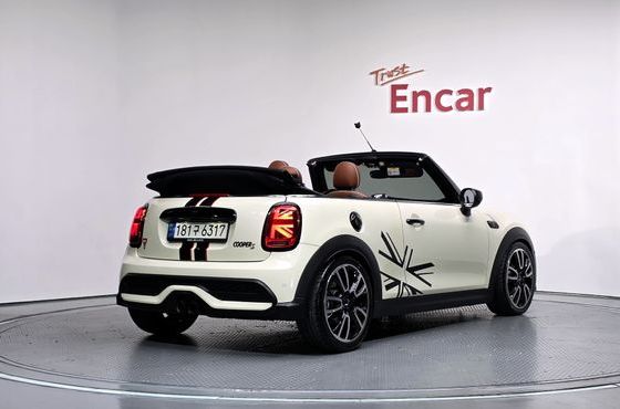 Mini Cooper Convertible Classic Third Generation — пробег 48 160 км — фото 2 из 5