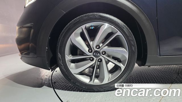 Kia Niro из Кореи Encar