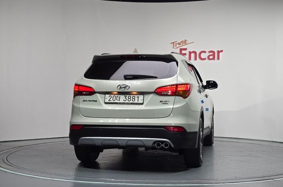 Hyundai Santafe Diesel(e-VGT) 2.2 4WD Premium — пробег 178 399 км — фото 4 из 5
