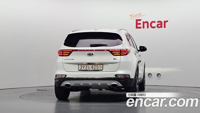 Kia Sportage из Кореи Encar
