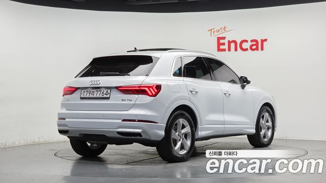 Audi Q3 35 TDI Premium — пробег 83 675 км — фото 2 из 5