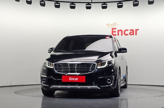 Kia Carnival 9-seater Noblesse — пробег 106 946 км — фото 3 из 5