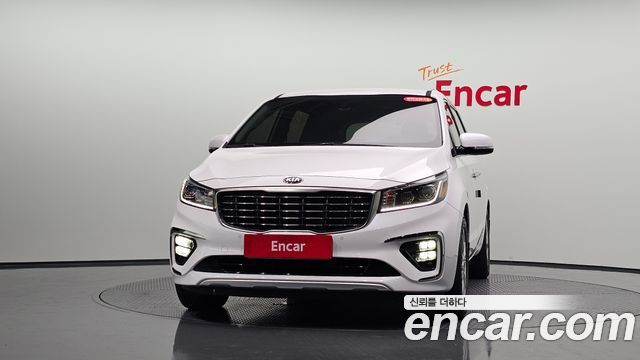 Kia Carnival из Кореи Encar