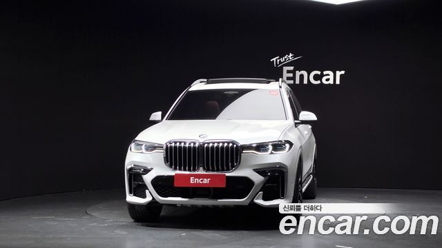 BMW X7 xDrive 40i M Sport 6STR — пробег 105 383 км — фото 3 из 5